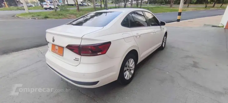 Virtus 1.6 4P MSI FLEX AUTOMÁTICO