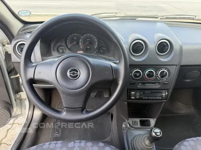 PRISMA - 1.4 MPFI JOY 8V 4P MANUAL