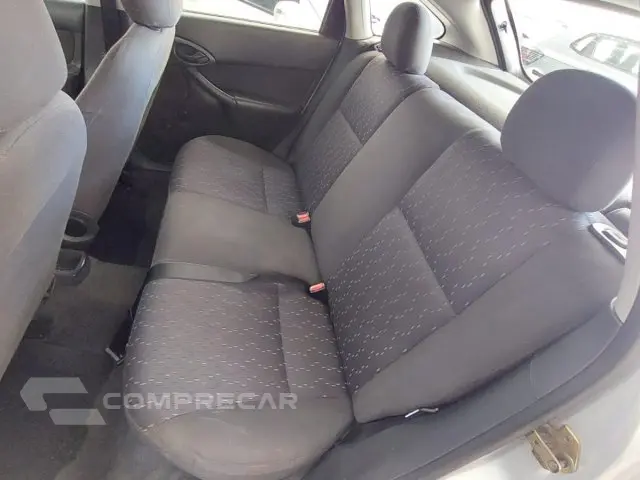 FOCUS HATCH - 1.6 8V 4P MANUAL