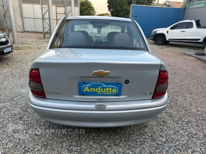 Classic Sedan 1.0 4P VHCE FLEX LS