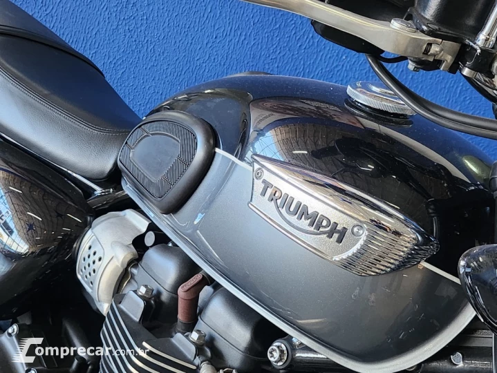 BONNEVILLE T100 900
