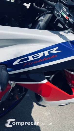 CBR 1000 RR Fireblade