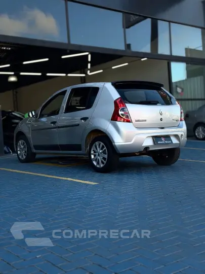 SANDERO Expression Hi-Flex 1.6 8V 5p