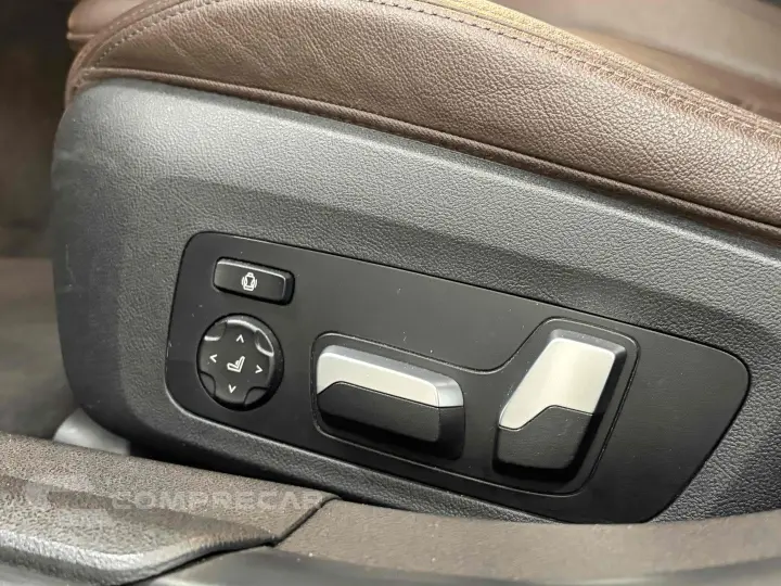 320i 2.0 16V TURBO FLEX M SPORT AUTOMÁTICO