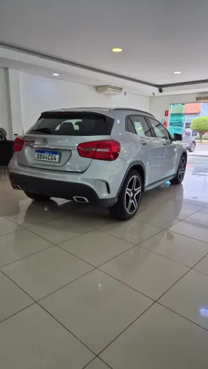 GLA 250 2.0 16V Turbo Sport 4matic