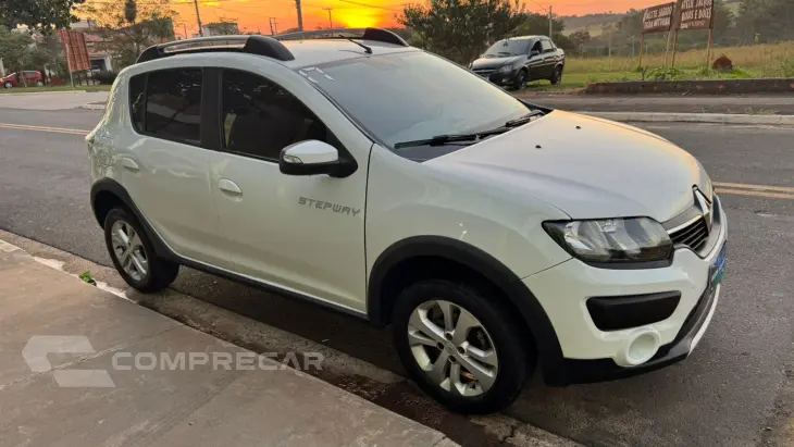 SANDERO 1.6 16V SCE Stepway
