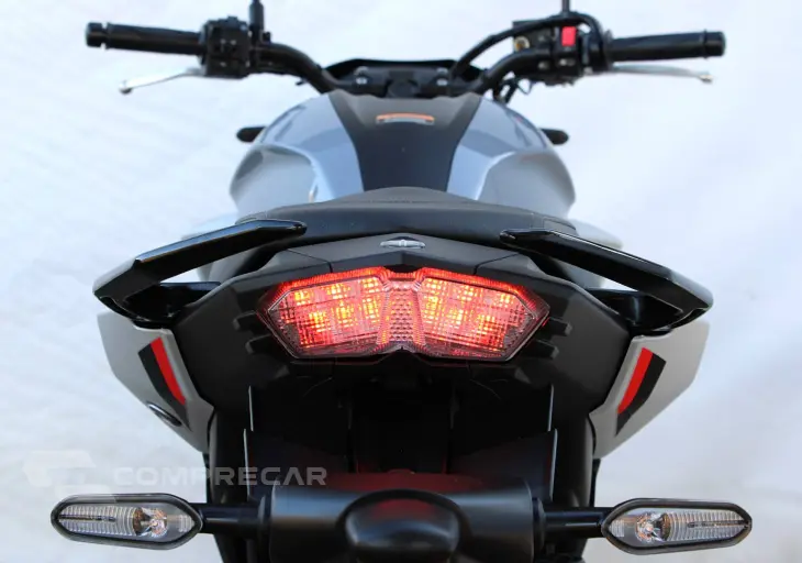 YAMAHA FZ25 FAZER CONNECTED ABS