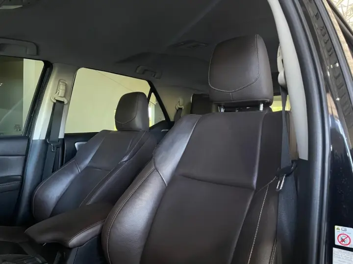 HILUX SW4 2.7 SRV 7 LUGARES 4X2 16V FLEX 4P AUTOMÁTICO