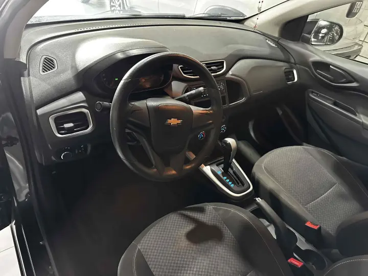 ONIX 1.4 MPFI ADVANTAGE 8V FLEX 4P AUTOMÁTICO