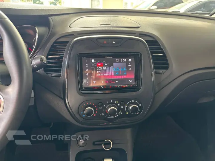 CAPTUR Life 1.6 16V Flex 5p Aut.