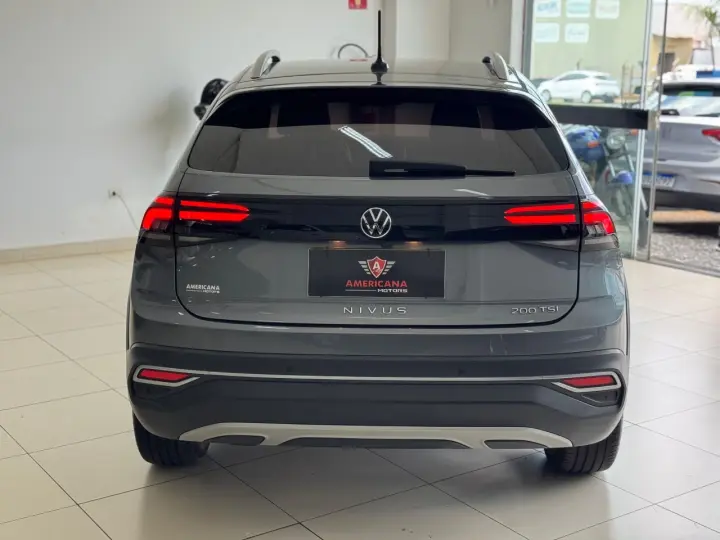 Nivus 1.0 4P FLEX 200 TSI HIGHLINE TURBO AUTOMÁTICO