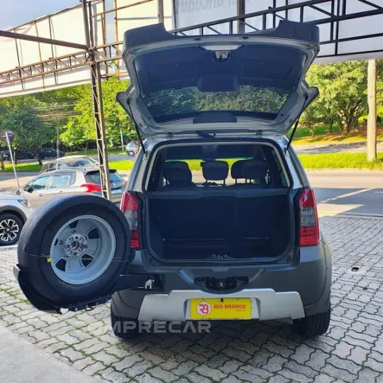 IDEA ADVENTURE 1.8 16V(FLEX) 4P