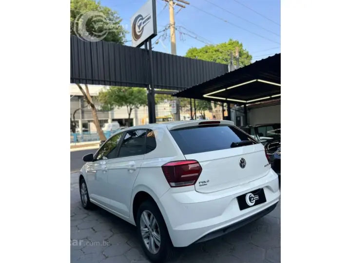 POLO 1.0 200 TSI COMFORTLINE AUTOMÁTICO