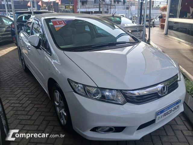 CIVIC - 1.8 EXS 16V 4P AUTOMÁTICO