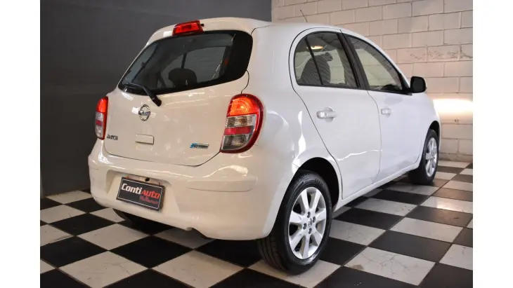 MARCH - 1.6 SV 16V 4P MANUAL