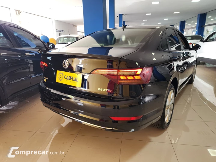 JETTA Comfort. 250 TSI 1.4 Flex 16v Aut.