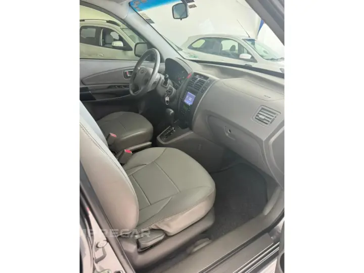 TUCSON 2.0 MPFI GLS 16V 143CV 2WD FLEX 4P AUTOMÁTICO
