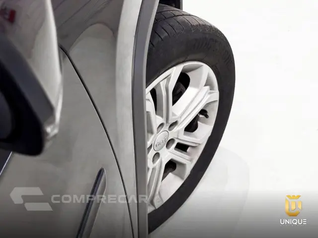 COMMANDER - 1.3 T270 TURBO LONGITUDE AT6