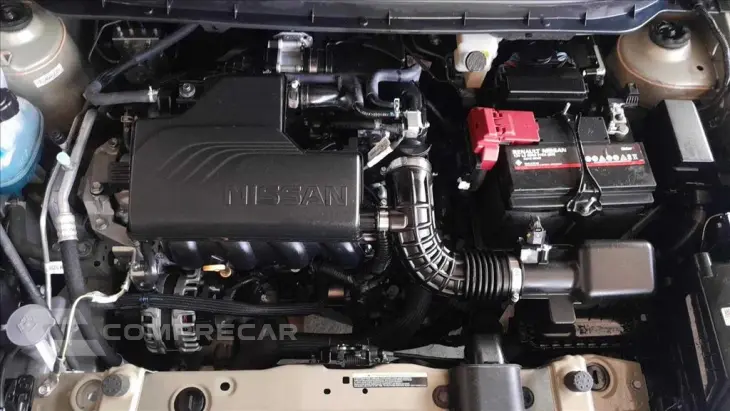KICKS PLAY 1.6 16V FLEXSTART SENSE XTRONIC