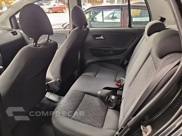 FOX - 1.0 MI 8V 4P MANUAL