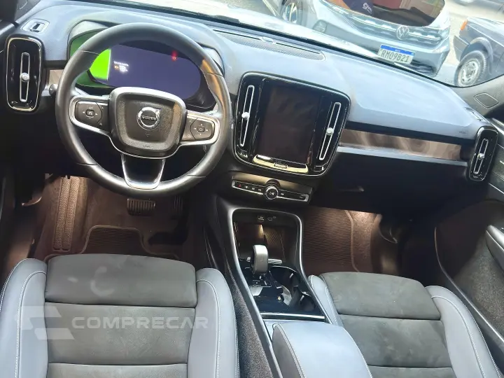 XC40 P6 RECHARGE ELECTRIC PLUS