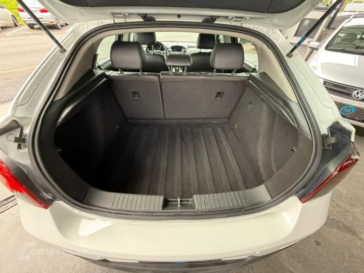 CRUZE LT 1.8 16V FlexPower 4p Aut.