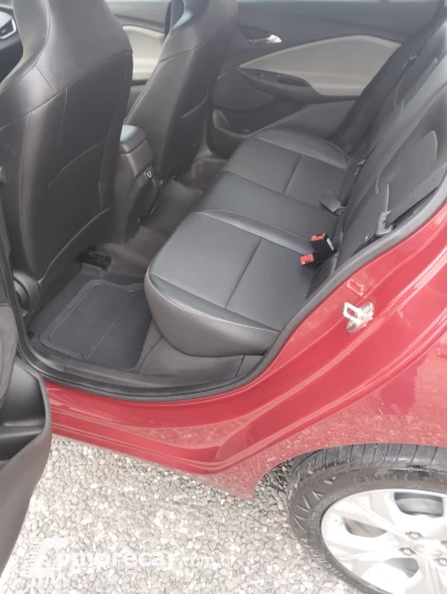 ONIX 1.0 Turbo Plus Premier