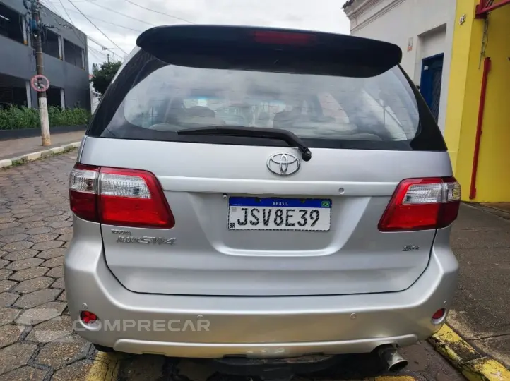 Hilux SW4 SR 4x2 2.7/2.7 Flex 16V Mec.