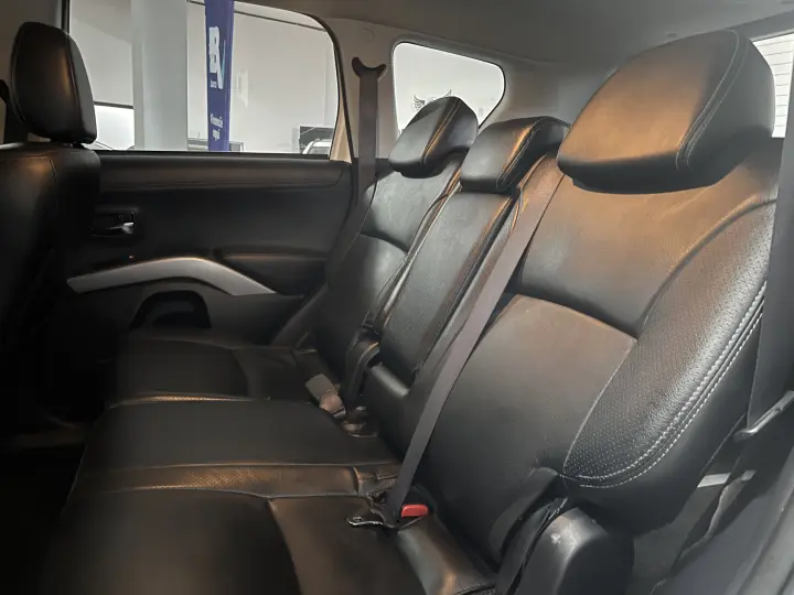 OUTLANDER 3.0 GT 4X4 V6 24V