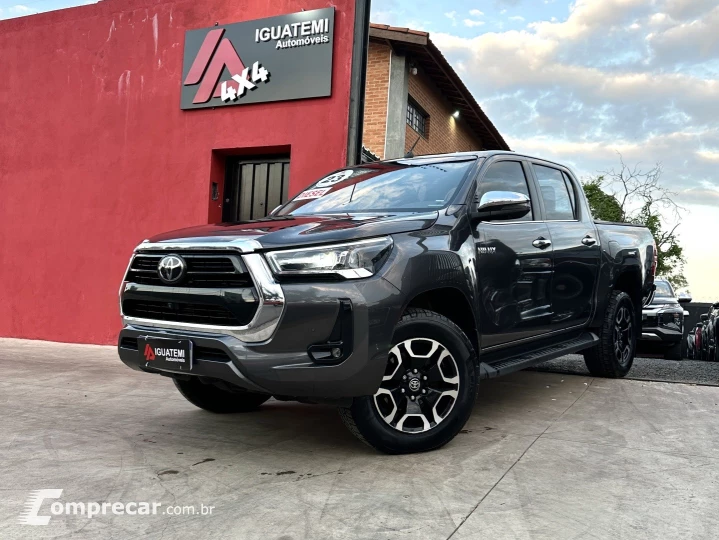 HILUX 2.8 D-4D TURBO DIESEL CD SRX 4X4 AUTOMÁTICO