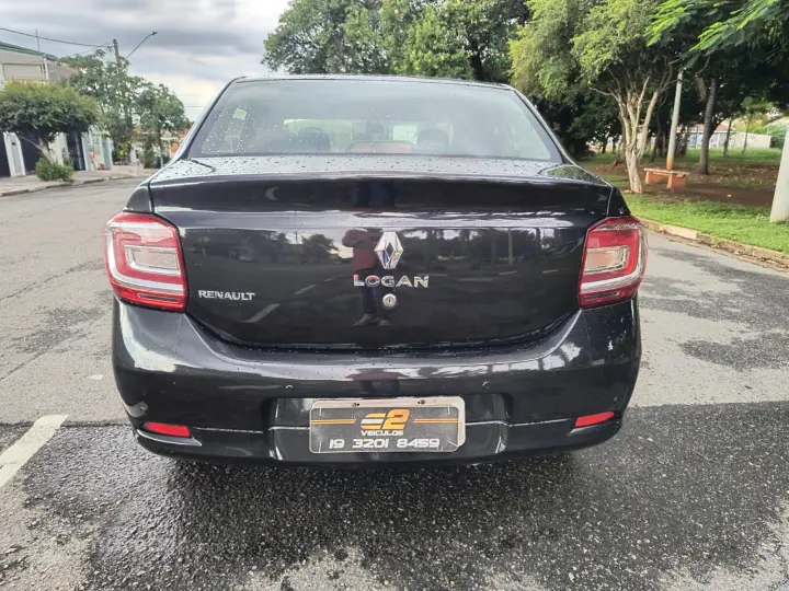 LOGAN 1.0 Authentique 16V