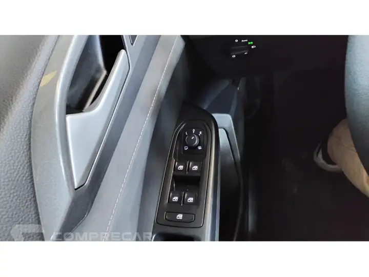 TAOS 1.4 250 TSI TOTAL FLEX HIGHLINE AUTOMÁTICO