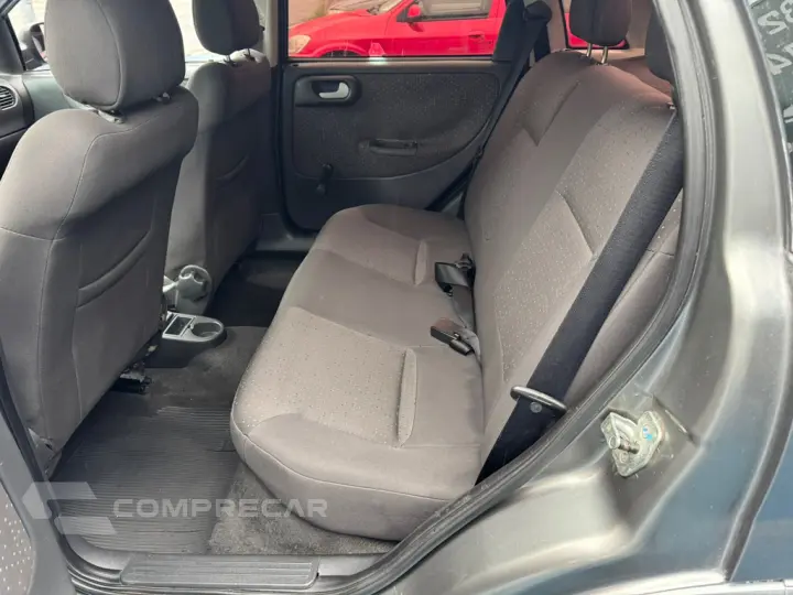 Corsa Sedan