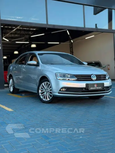 JETTA Comfortline 1.4 TSI 16V 4p Aut.