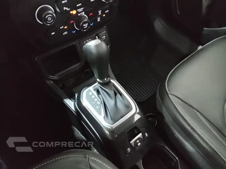 RENEGADE 1.3 T270 Turbo Flex Longitude At6