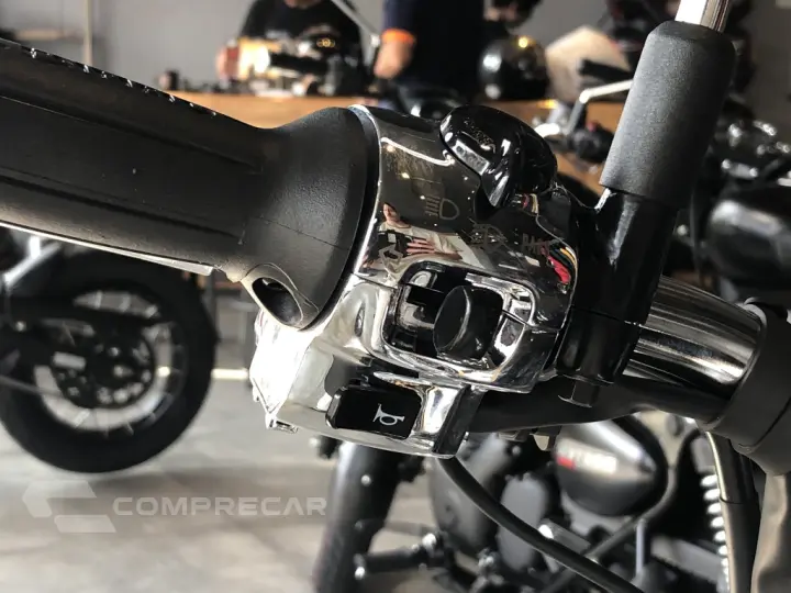 CLASSIC 650 BLACK CHROME