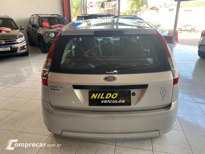FIESTA 1.0 MPI Hatch 8V