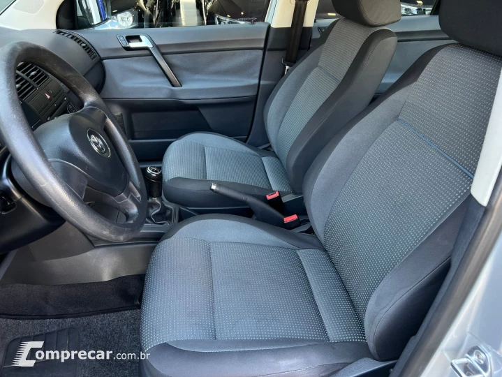 POLO SEDAN 1.6 MI 8V