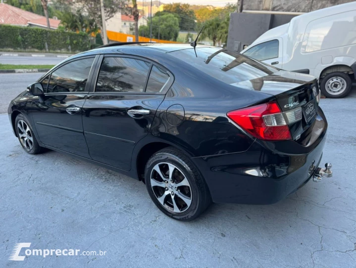 Civic Sedan EXS 1.8/1.8 Flex 16V Aut. 4p