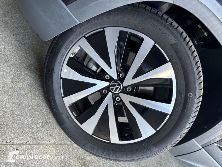 TAOS 1.4 250 TSI TOTAL FLEX HIGHLINE AUTOMÁTICO