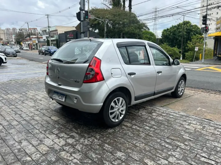 SANDERO 1.6 EXPRESSION 8V FLEX 4P MANUAL