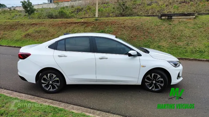 ONIX 1.0 TURBO FLEX PLUS PREMIER AUTOMÁTICO