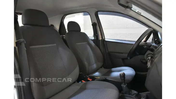 CELTA - 1.0 MPFI LT 8V 4P MANUAL