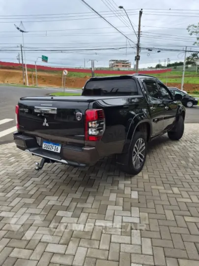L200 TRITON 2.4 16V Turbo Sport Hpe-s Terra CD 4X4