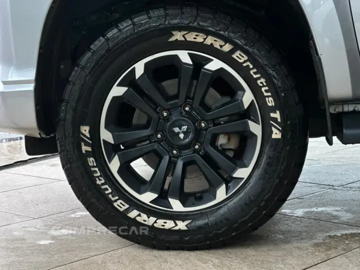 L200 TRITON 2.4 16V TURBO DIESEL SPORT HPE CD 4P 4X4 AUTOMÁT