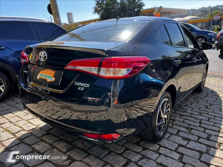 YARIS 1.5 16V Sedan XS