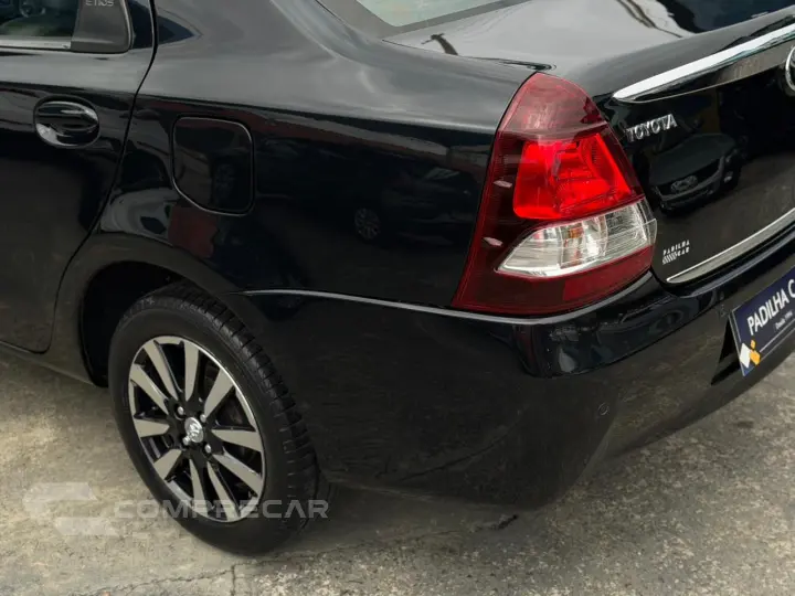 ETIOS PLATINUM Sed. 1.5 Flex 16V 4p Mec.