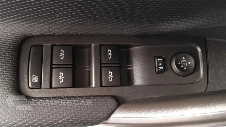 TRACKER 1.0 TURBO FLEX LT AUTOMÁTICO