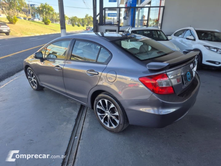 Civic Sedan LXR 2.0 Flexone 16V Aut. 4p