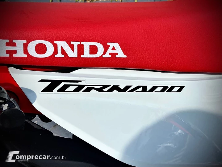 XR 300L TORNADO